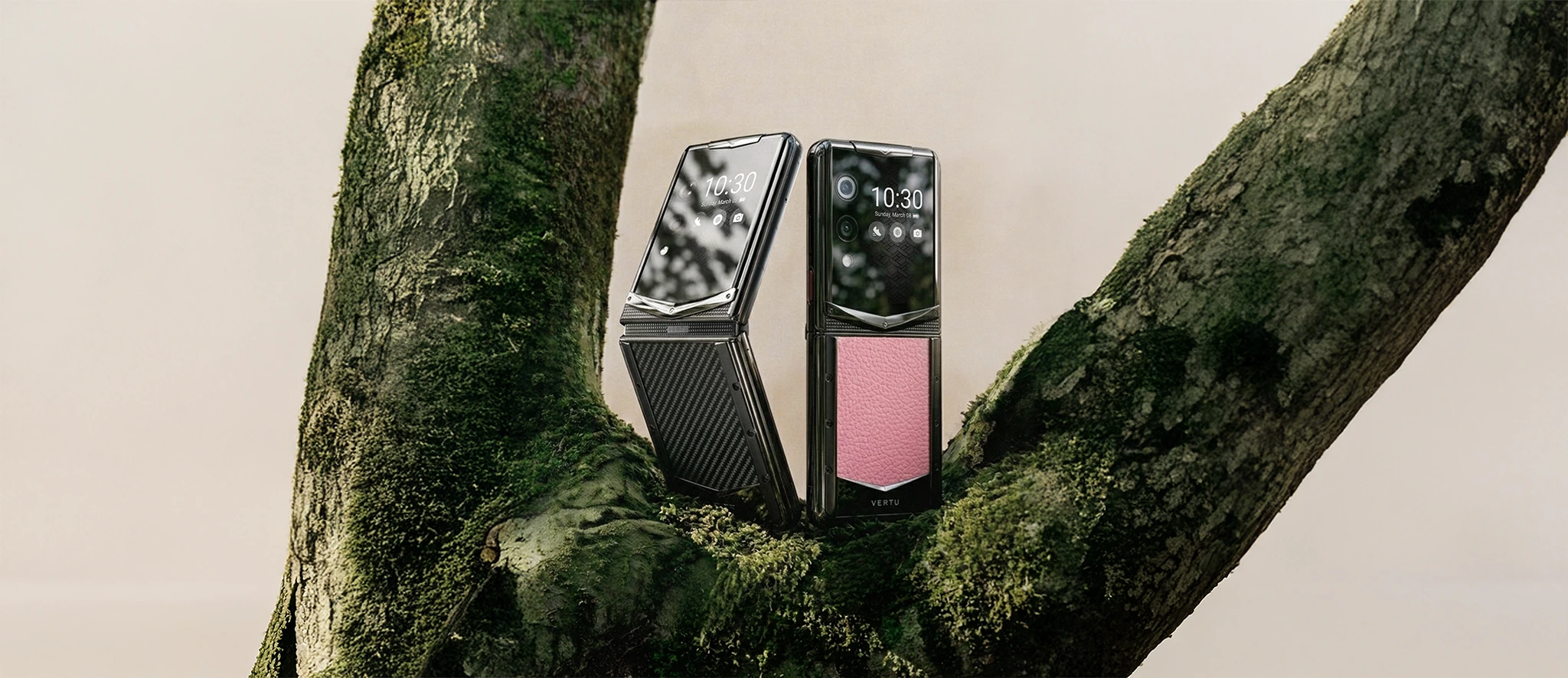 Vertu Quantum Flip: A Luxury Flip Phone for the AI Era
