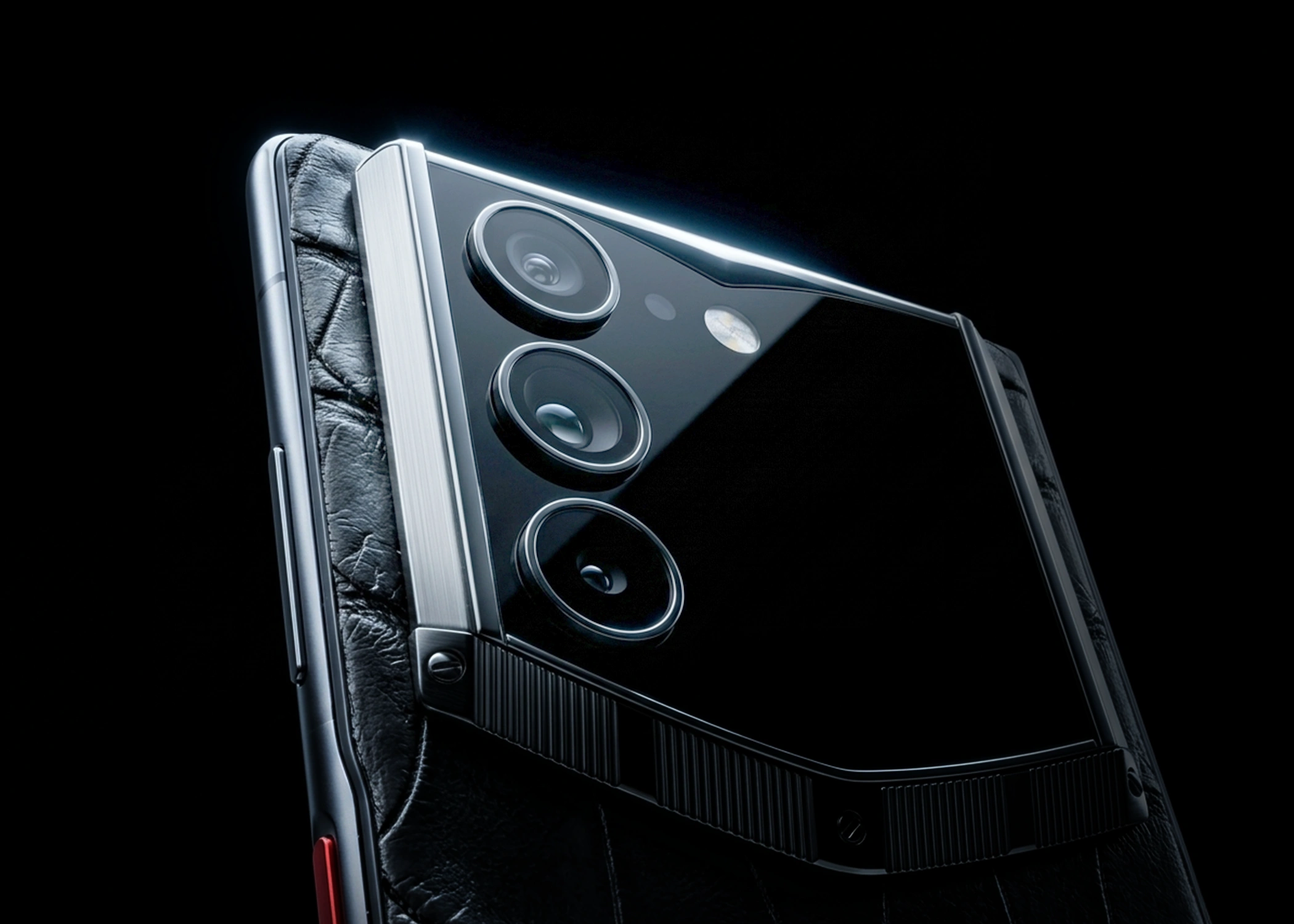 Best business phone for executives: security, AI, concierge, and craft