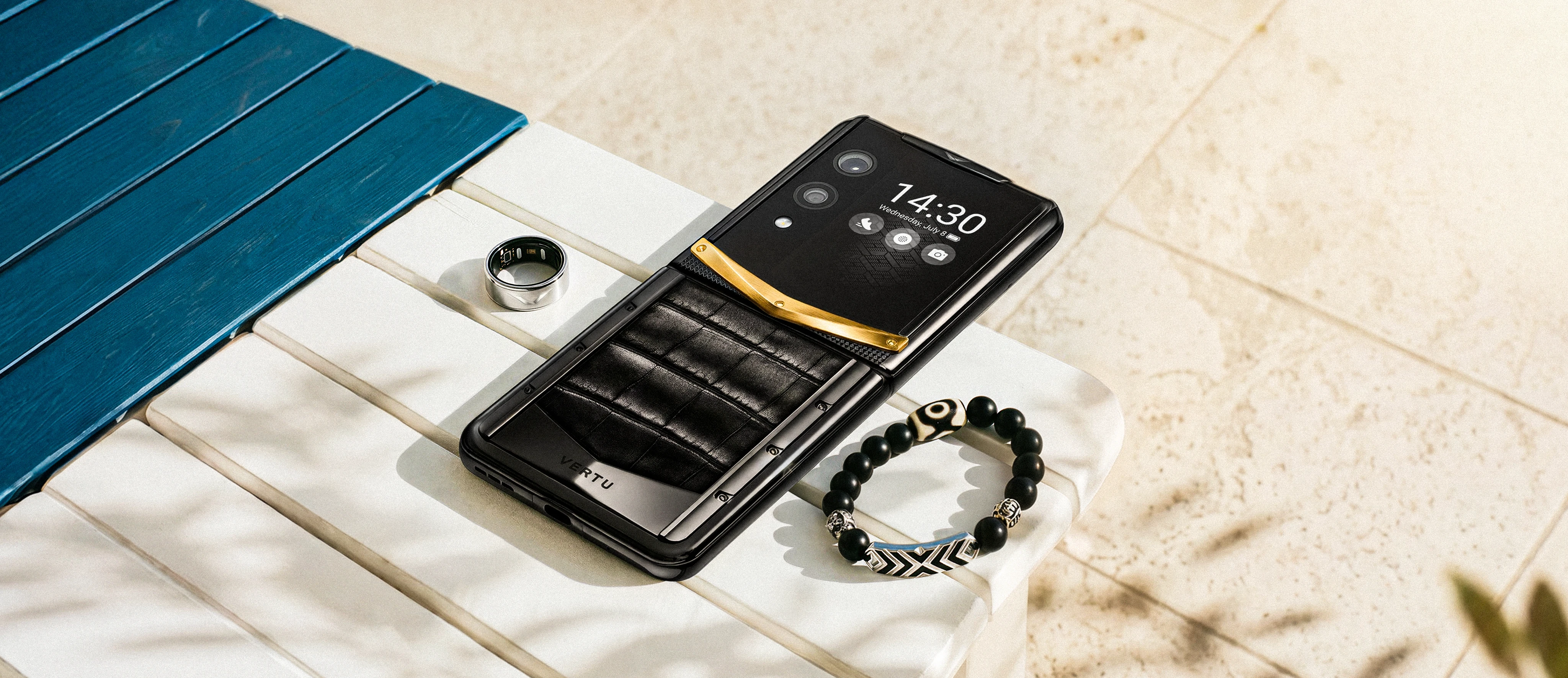 Sophisticated Web3 Wearable Technology Redefines Luxury Living