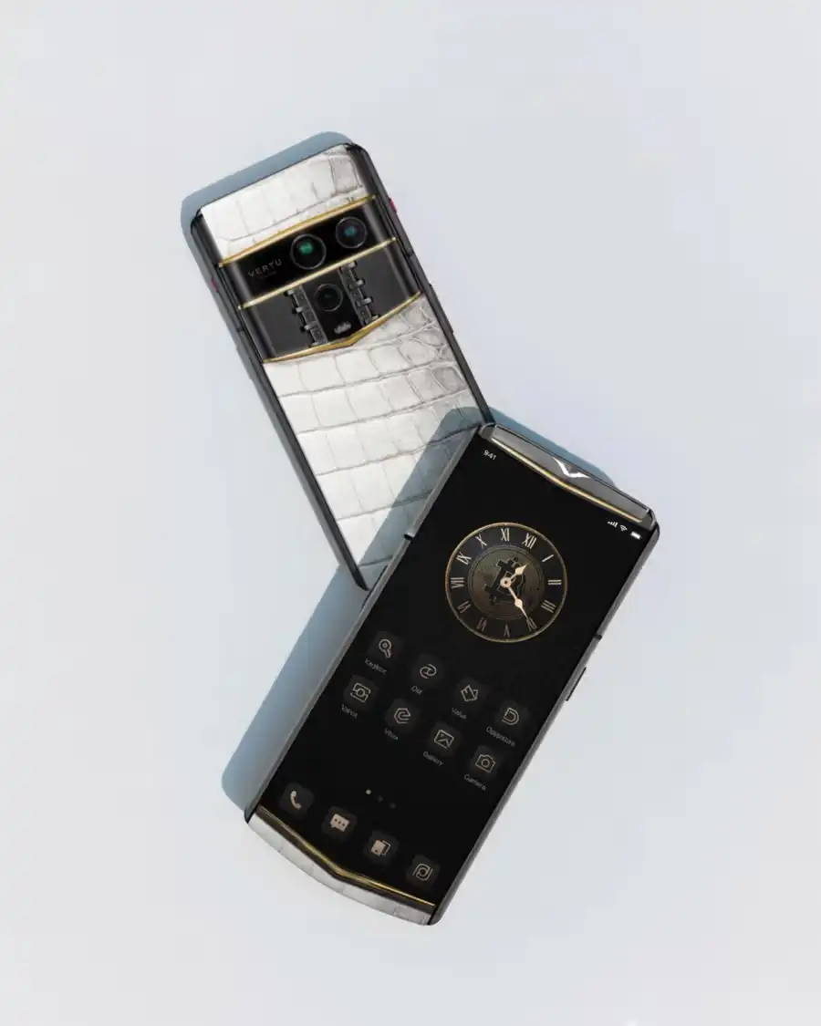 The End of Double-Wristing: Why Watch Collectors Are Embracing Haute Digital Horology in 2026